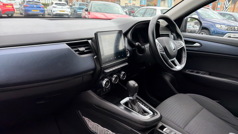 Renault Arkana 1.6 E-TECH Hybrid 145 Iconic 5dr Auto Hybrid Estate